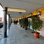 Appartamento Ampio E Confortevole Monolocale Iun R1853